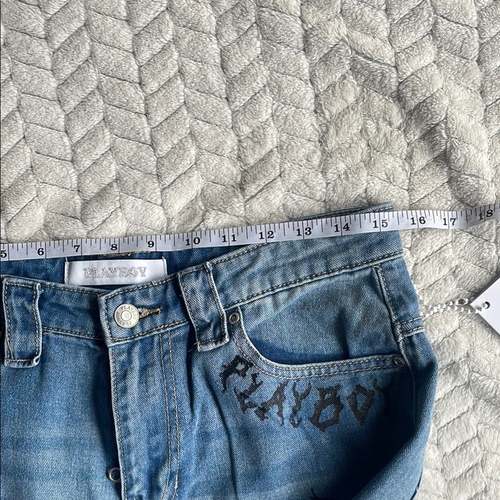 Playboy Women's Blue Graphic Baggy Jeans Sz 9 - Picture 12 of 12
